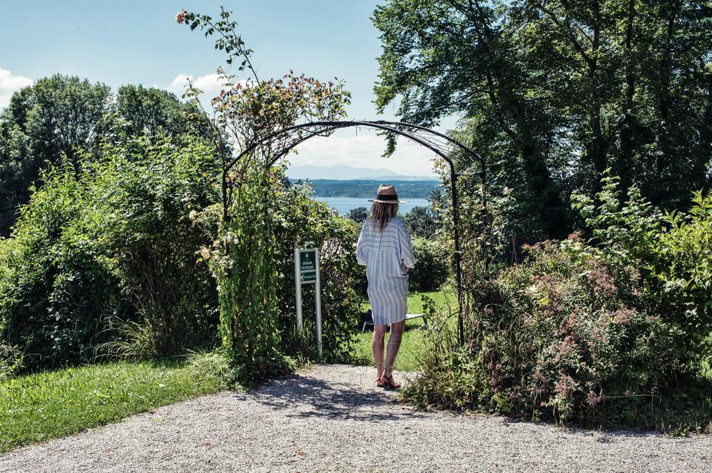 Biohotel Schlossgut Oberambach Exterior foto